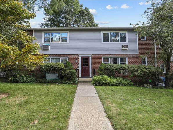 50 Charter Circle #B, Ossining, NY 10562