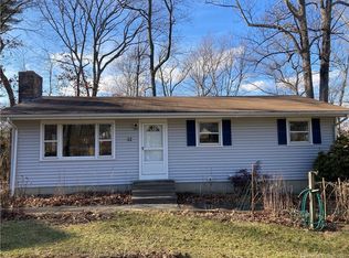 11 Stevens Ave, Ledyard, CT 06339