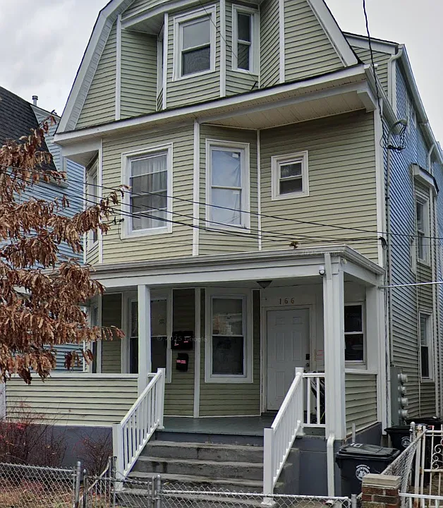 166 N 12th St #3