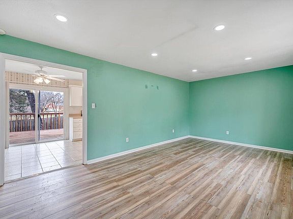 4th image of 2546 Willowlawn St