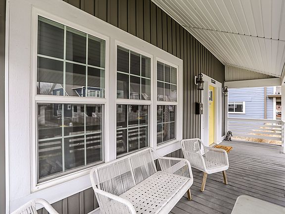 5th image of 1122 Reid Pl