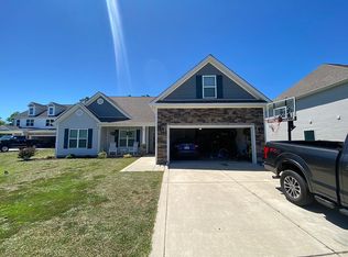 29 Bounty Ct, Hampstead, NC 28443