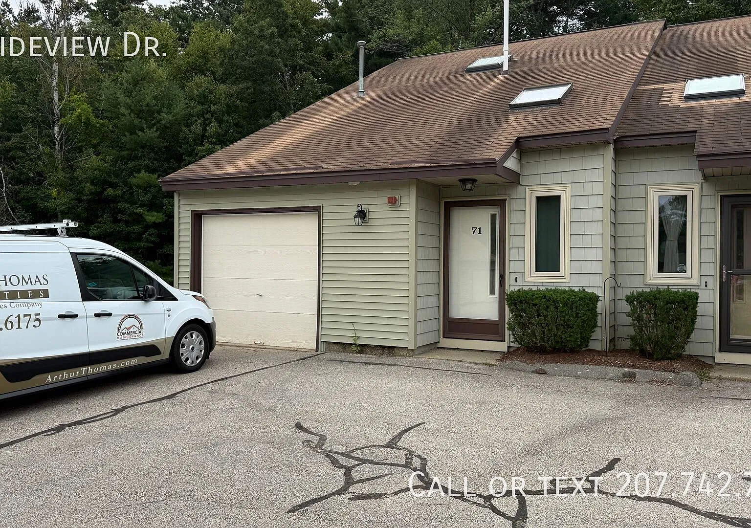 End unit at Tideview Estates — Photo 3