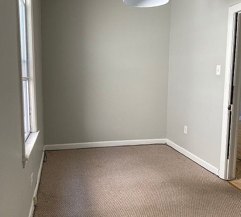5th image of 1820 N Albany Ave APT 2