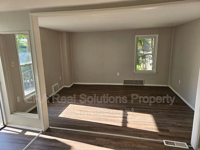 2030 Robin St #2 — Photo 7