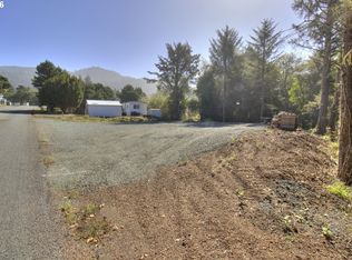 Grange Rd, Gold Beach, OR 97444