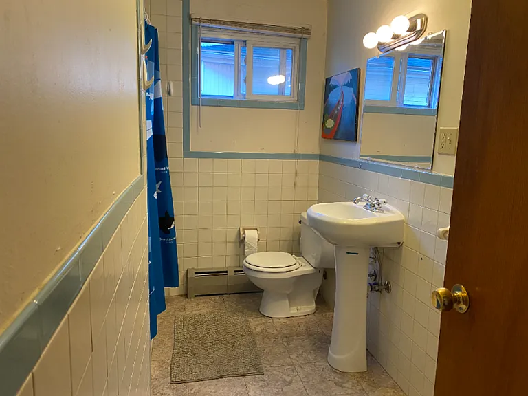 550 Whitney Ave #15 — Photo 5