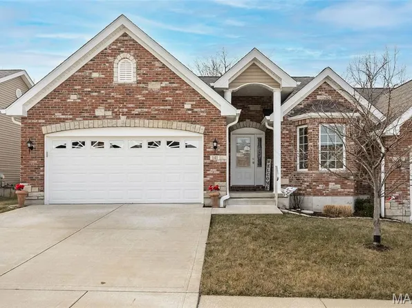 141 Bogey Blvd, Arnold, MO 63010