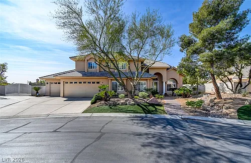 8623 Golden Canyon Rd Photo 1