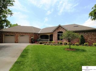 27370 W Center Rd, Waterloo, NE 68069