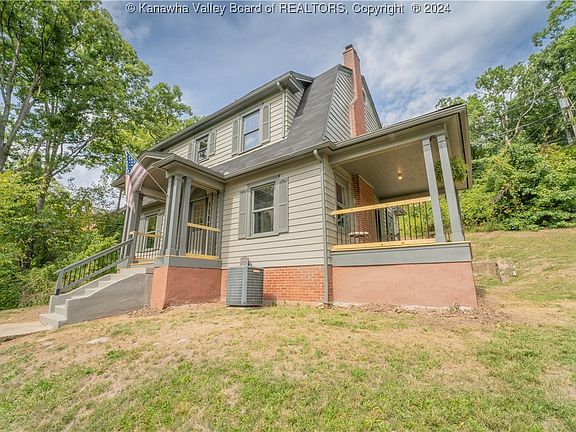 2nd image of 1243 Edgewood Dr