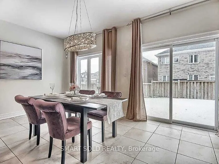 7 Barletta Dr — Photo 8