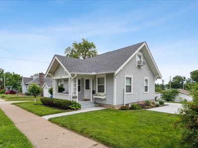 312 23rd St NE, Cedar Rapids, IA, 52402
