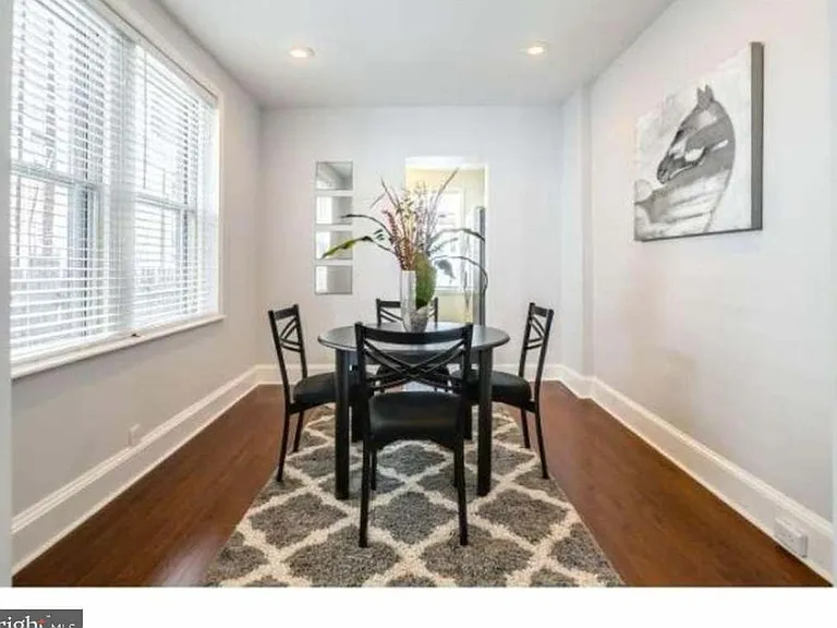 2441 S Philip St — Photo 4