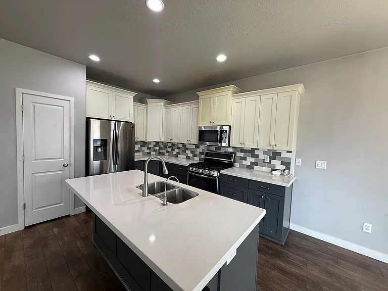12007 S El Capitan Ln — Photo 8