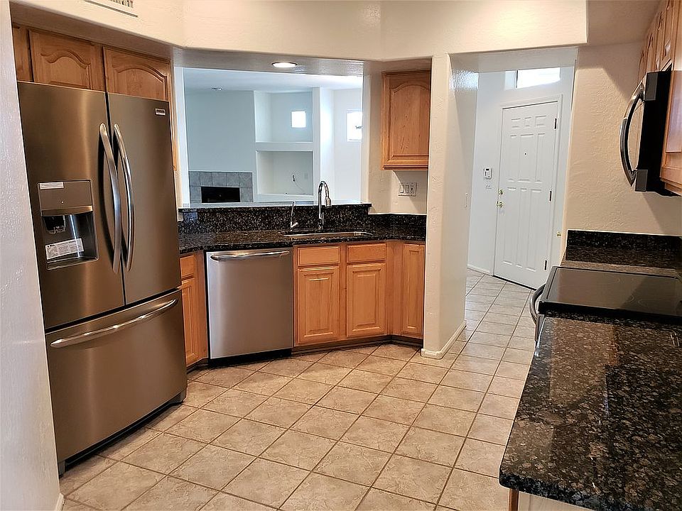 Large Beautiful Kitchen