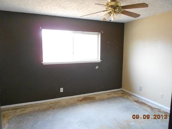 5th image of 763 N Humboldt Ave
