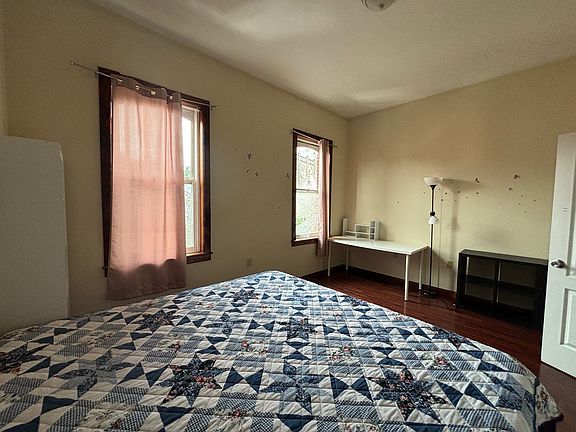 5th image of 1824 W Diamond St #3F