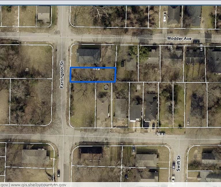 2nd image of 1818 Farrington St Lot 1