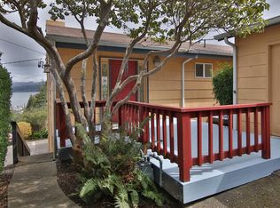 3029 Sheridan Ave, North Bend, OR 97459