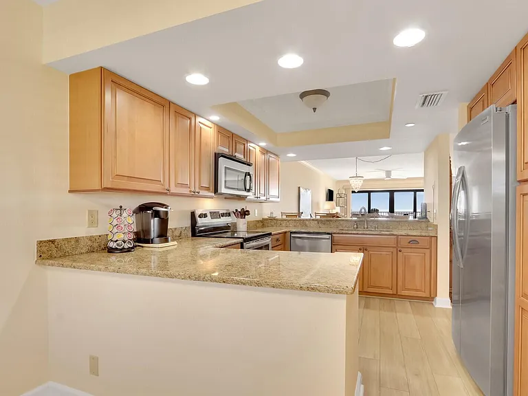1055 Ocean Dr #403 — Photo 20
