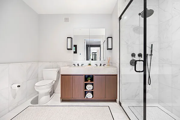 Sold by Alchemy Properties Inc | media 8