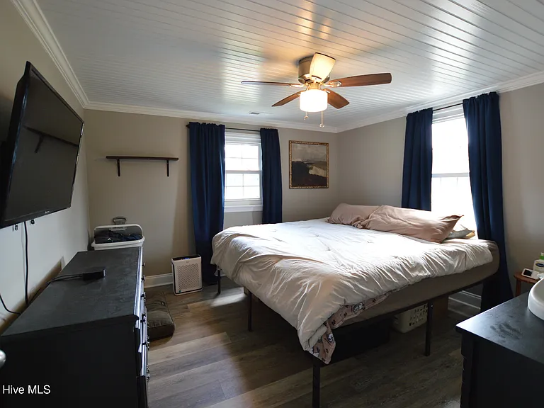 1160 Onslow Pines Rd — Photo 9