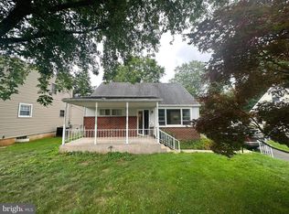 3210 Primrose Rd, Philadelphia, PA 19114