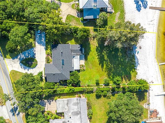 4th image of 510 Crooked Lake Dr N