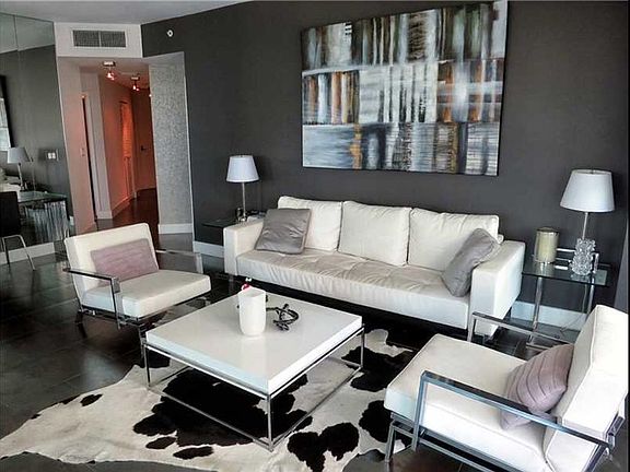 4th image of 1111 SW 1st Ave APT 3219-N