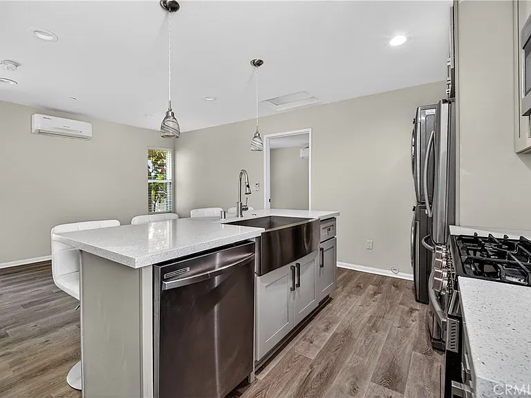 8211 Quartz Ave — Photo 13