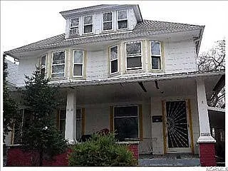 13604 4th Ave photo 1
