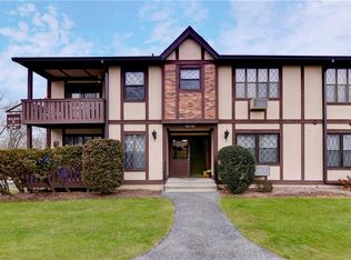 415 Sierra Vista Ln, Valley Cottage, NY 10989