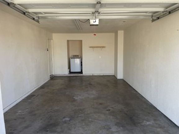 5th image of 2460 Anita Ave APT B