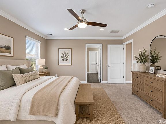 3rd image of 15131 Gaylord Street