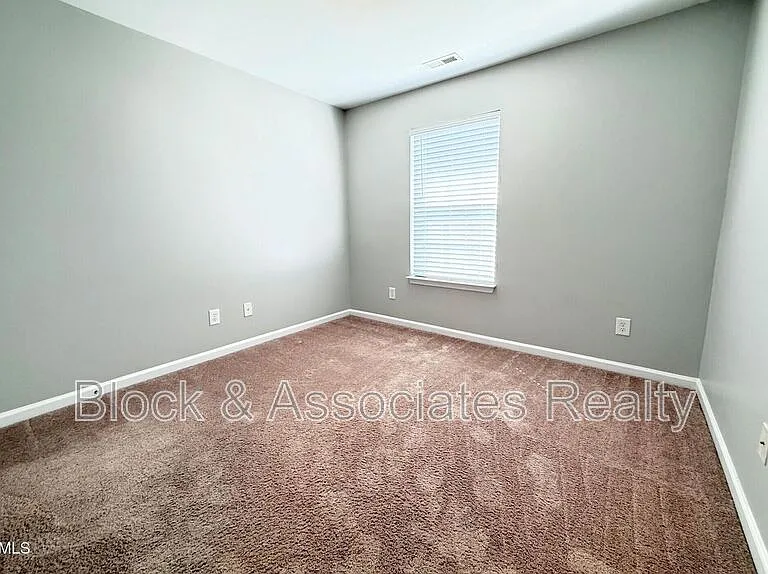 420 Cline Falls Dr — Photo 23