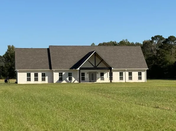 2624 Highway 370, Baldwyn, MS 38824