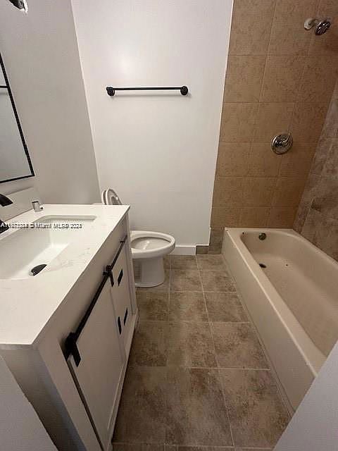 2nd image of 4311 W 11th Ln