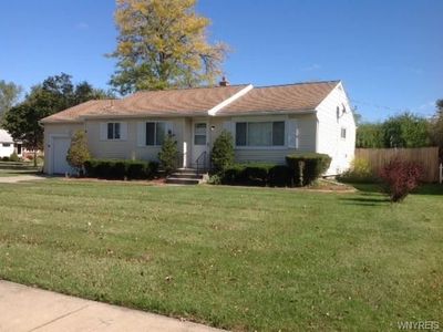 136 Imperial Dr, Amherst, NY, 14226