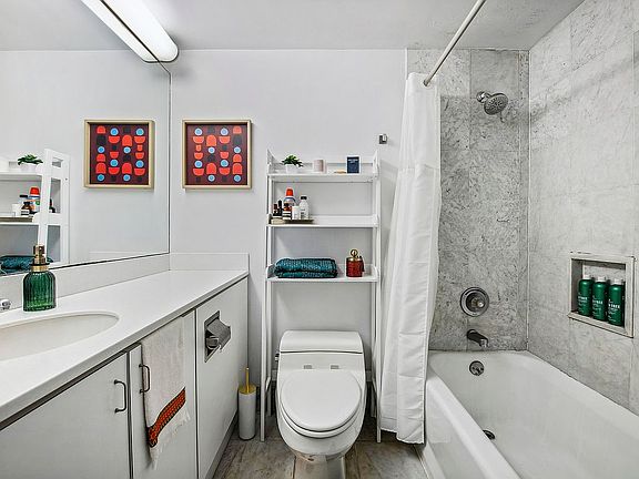 5th image of 330 E 38th St APT 49H