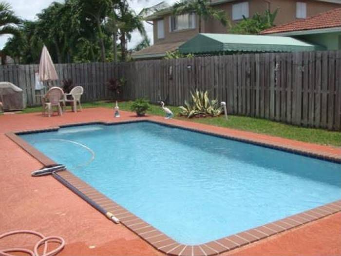 2nd image of 13945 SW 161st Pl