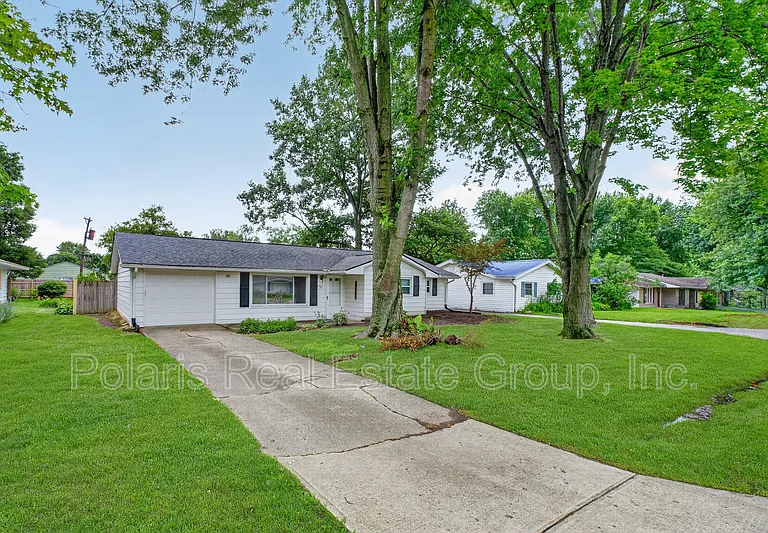 4419 Charles Dr — Photo 3