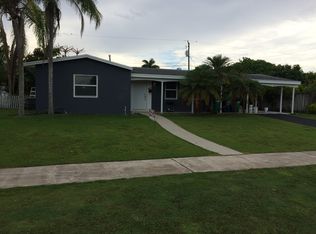 15820 SW 99th Ave, Miami, FL 33157