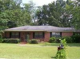 225 Merrimac Dr, Selma, AL 36701