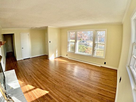 5th image of 1608 Lincoln St