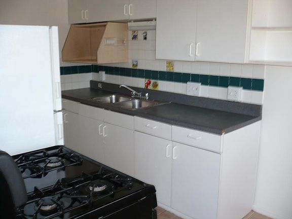 5th image of 6508 Del Playa Dr #A