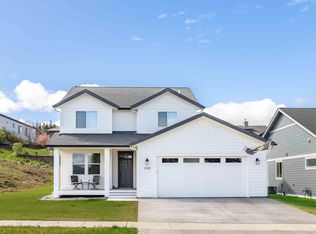 2445 E 3rd St, Moscow, ID 83843