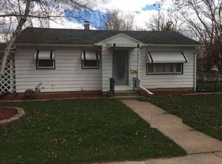 360 Badger Dr, Baraboo, WI 53913