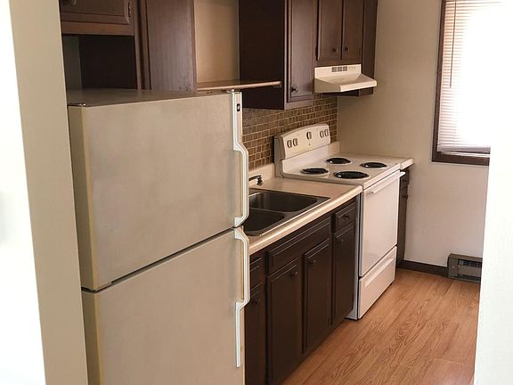 2nd image of 2221 Fairland Dr #5