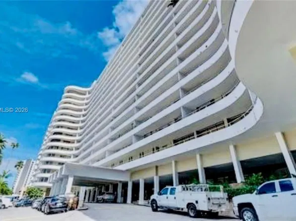 5555 Collins Ave APT 7P, Miami Beach, FL 33140